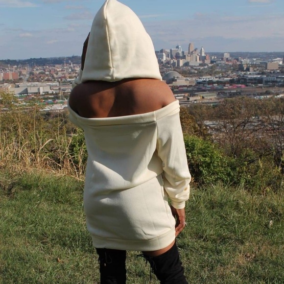 Sexy Hoodie Dress - Picture 4 of 8